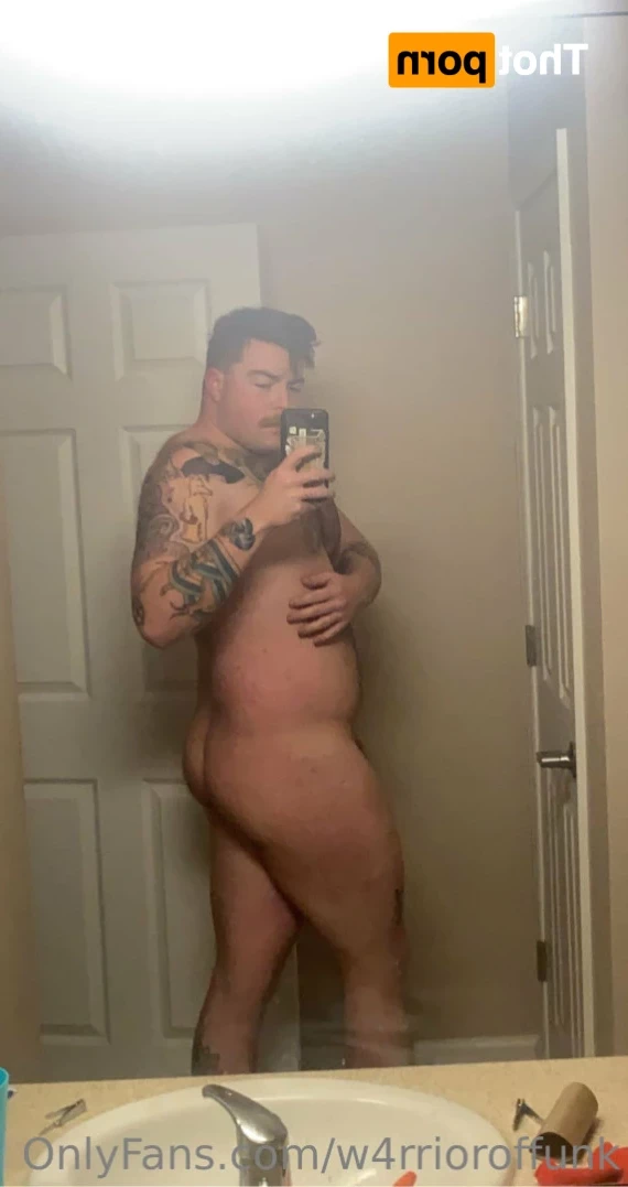 Slim Chunk [ w4rrioroffunk ] Onlyfans leaked photo 15386044 on Hotleaks.tv