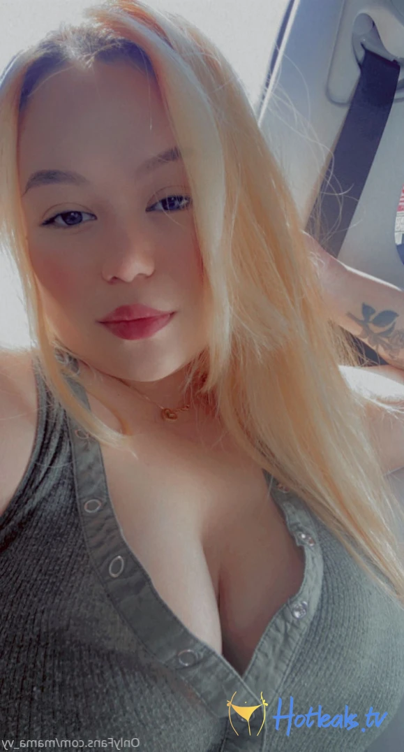 Vy [ mamavy_free ] Onlyfans leaked photo 15890465 on Hotleaks.tv