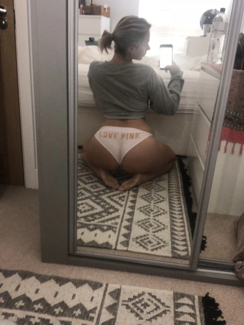 👑 𝐁𝐫𝐢𝐭𝐢𝐬𝐡 𝐏𝐀𝐖𝐆 𝐐𝐮𝐞𝐞𝐧 👑 [ paige_turnah ] Onlyfans leaked photo 4316733 on Hotleaks.tv