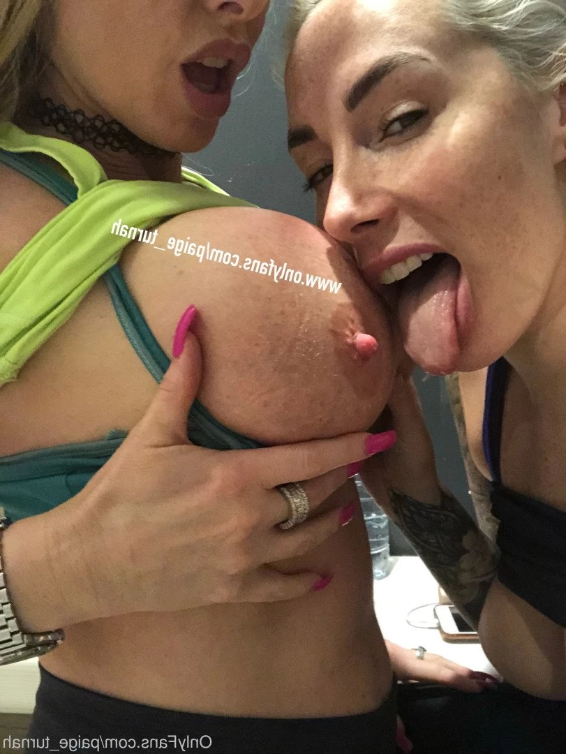 👑 𝐁𝐫𝐢𝐭𝐢𝐬𝐡 𝐏𝐀𝐖𝐆 𝐐𝐮𝐞𝐞𝐧 👑 [ paige_turnah ] Onlyfans leaked photo 4381705 on Hotleaks.tv