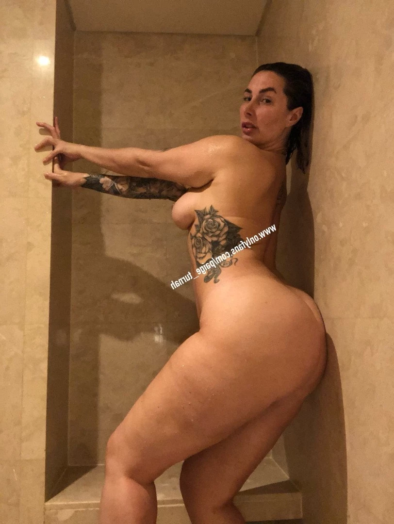 👑 𝐁𝐫𝐢𝐭𝐢𝐬𝐡 𝐏𝐀𝐖𝐆 𝐐𝐮𝐞𝐞𝐧 👑 [ paige_turnah ] Onlyfans leaked photo 4385690 on Hotleaks.tv