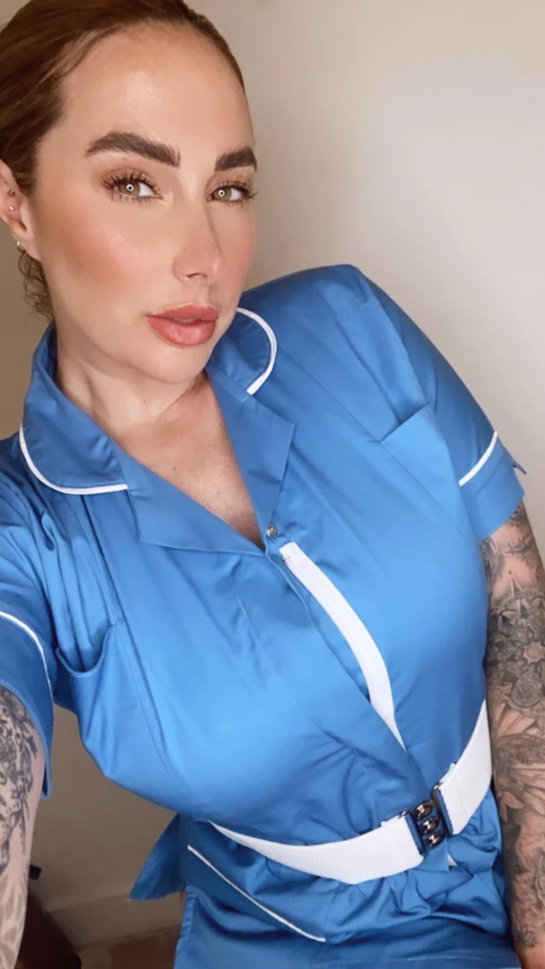 👑 𝐁𝐫𝐢𝐭𝐢𝐬𝐡 𝐏𝐀𝐖𝐆 𝐐𝐮𝐞𝐞𝐧 👑 [ paige_turnah ] Onlyfans leaked photo 6496344 on Hotleaks.tv