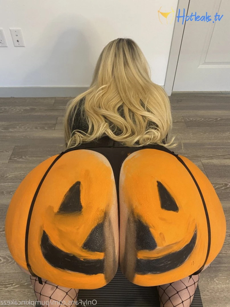 Pumpkin Cakezz [ pumpkincakezz ] Onlyfans leaked photo 4365243 on Hotleaks.tv