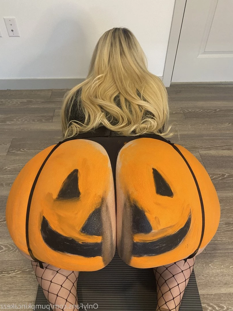 Pumpkin Cakezz [ pumpkincakezz ] Onlyfans leaked photo 4385583 on Hotleaks.tv