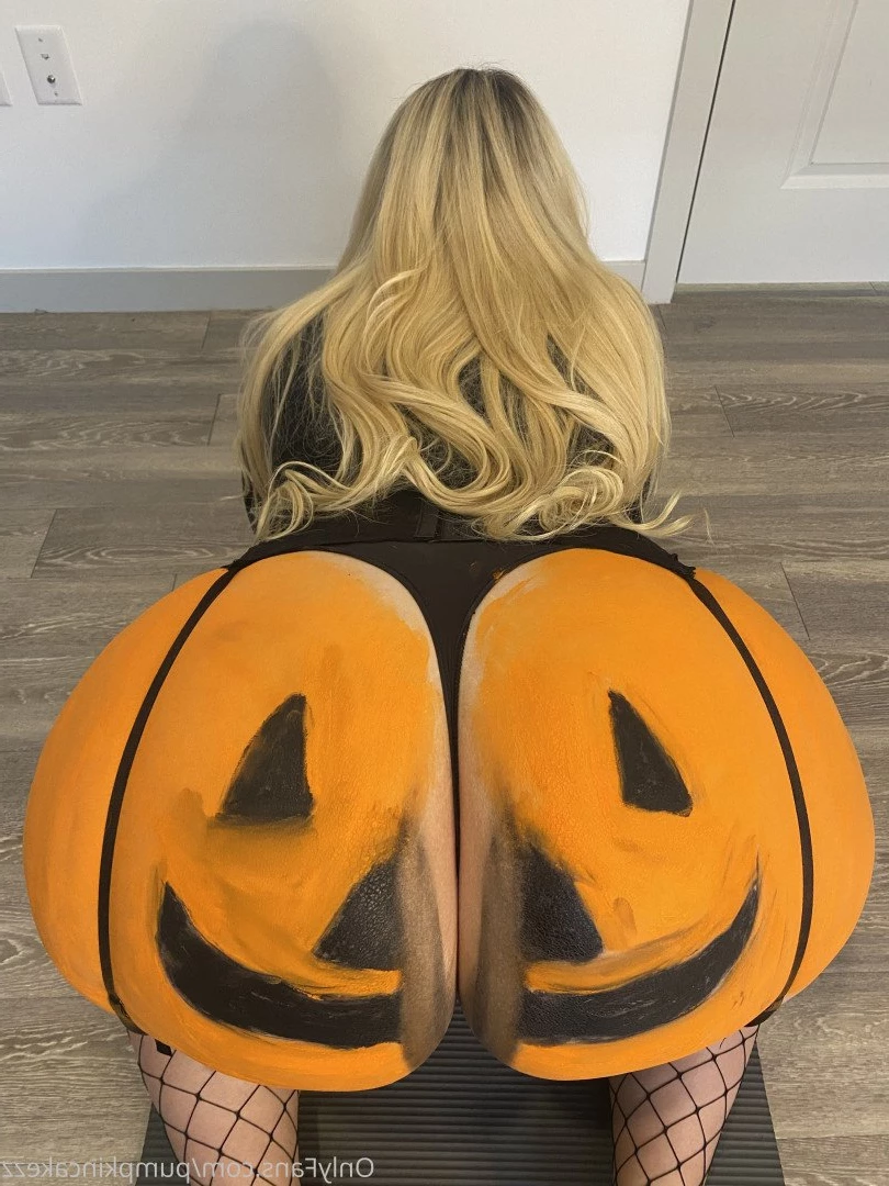 Pumpkin Cakezz [ pumpkincakezz ] Onlyfans leaked photo 4392012 on Hotleaks.tv