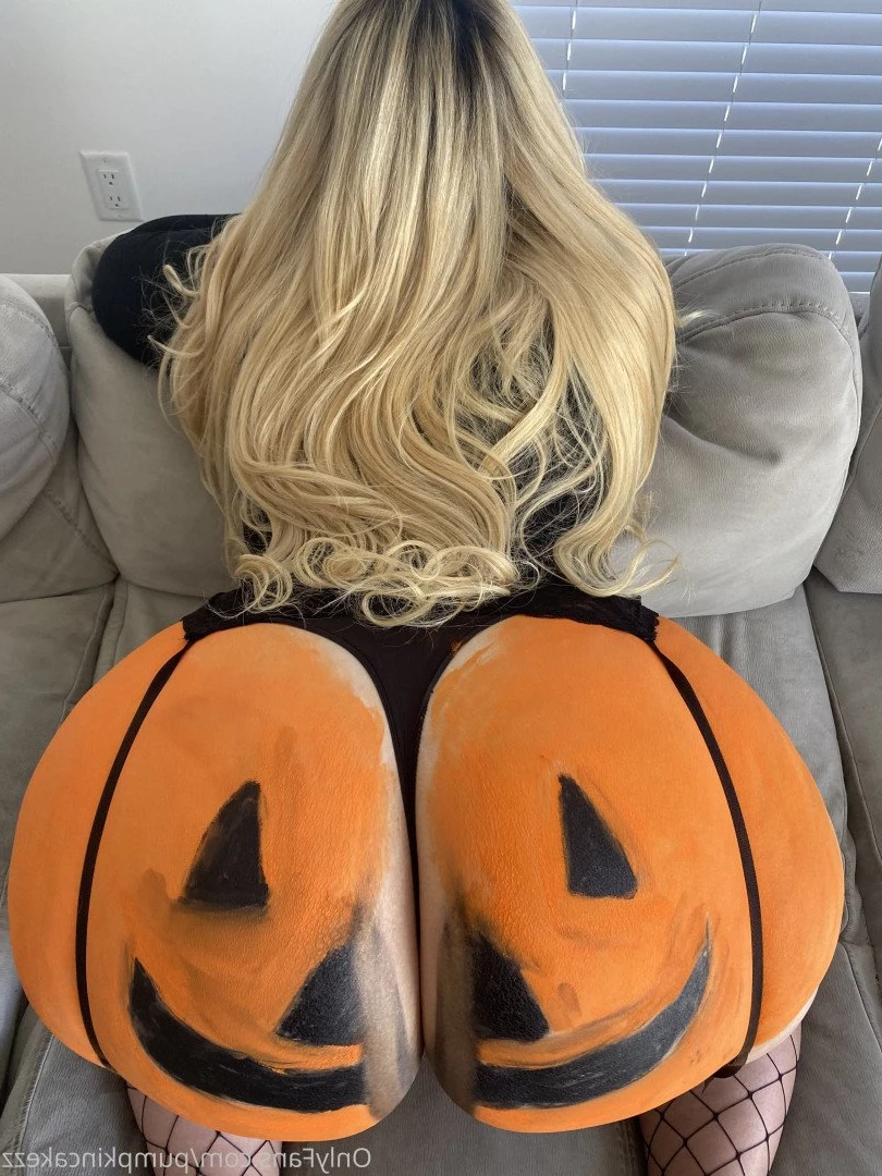 Pumpkin Cakezz [ pumpkincakezz ] Onlyfans leaked photo 4392180 on Hotleaks.tv