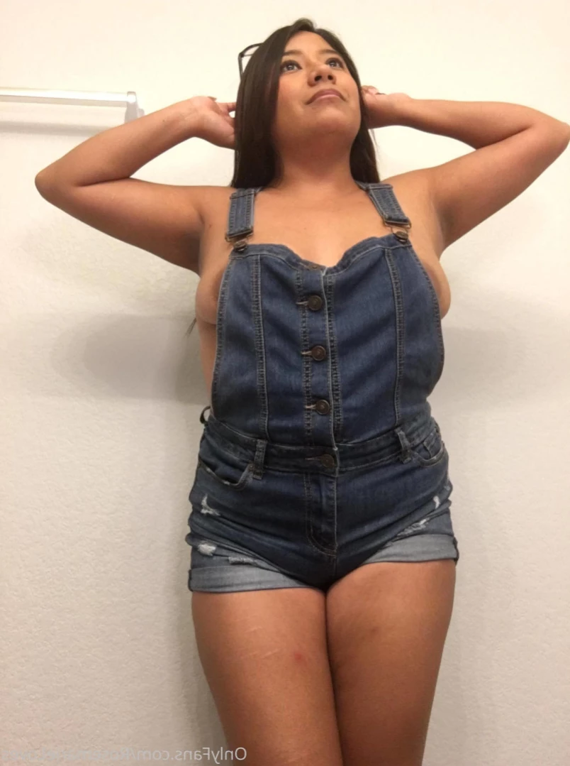 rosemarieloves Onlyfans leaked photo 14488181 on Hotleaks.tv