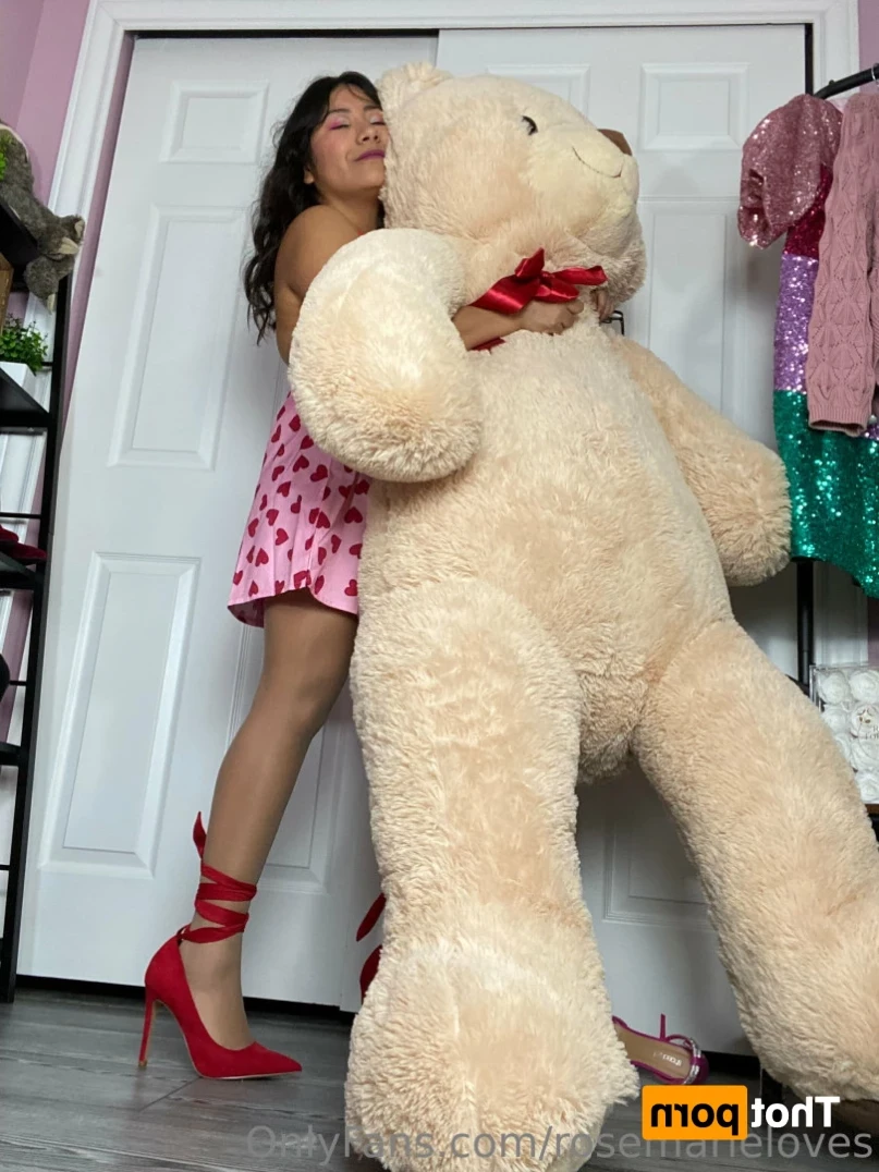 rosemarieloves Onlyfans leaked photo 15386792 on Hotleaks.tv