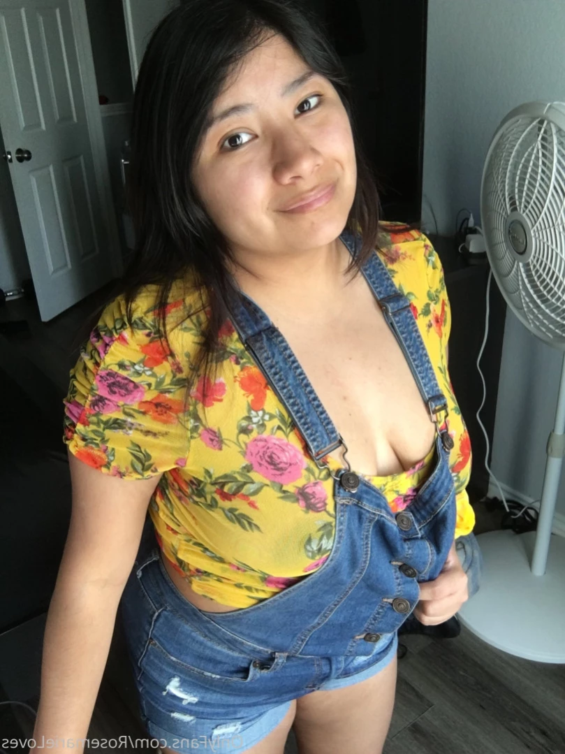 rosemarieloves Onlyfans leaked photo 15386962 on Hotleaks.tv