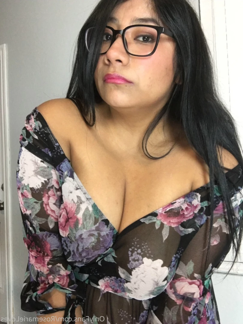 rosemarieloves Onlyfans leaked photo 15387060 on Hotleaks.tv