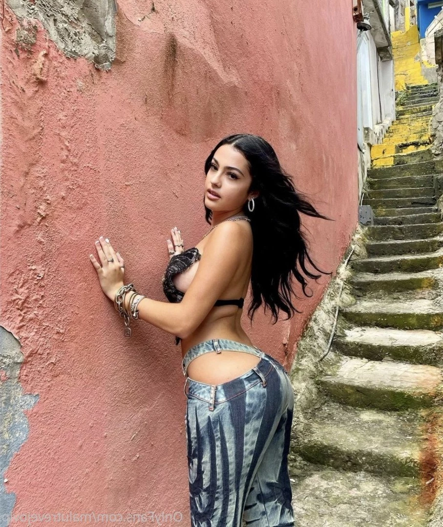 Malu Trevejo [ malutrevejovip ] Onlyfans leaked photo 4388182 on Hotleaks.tv