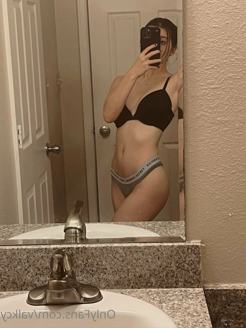 ren ♡ [ valkcy ] Onlyfans leaked photo 2142100 on Hotleaks.tv
