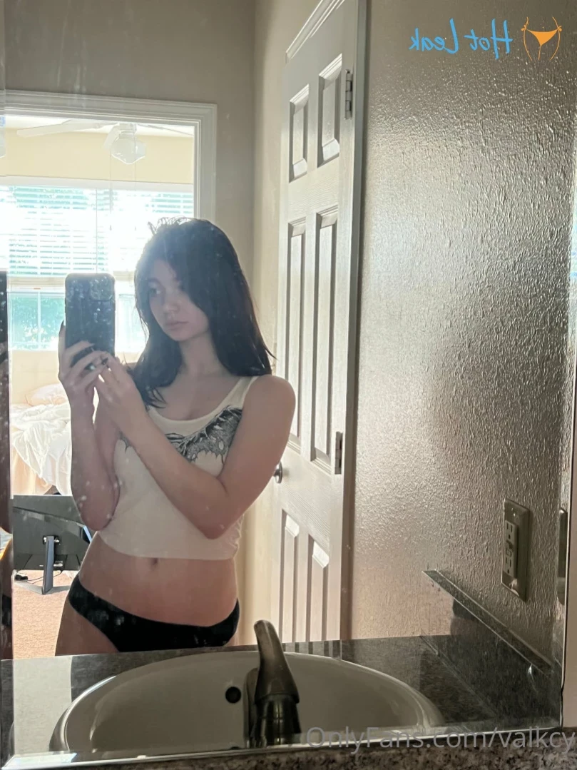ren ♡ [ valkcy ] Onlyfans leaked photo 12438510 on Hotleaks.tv
