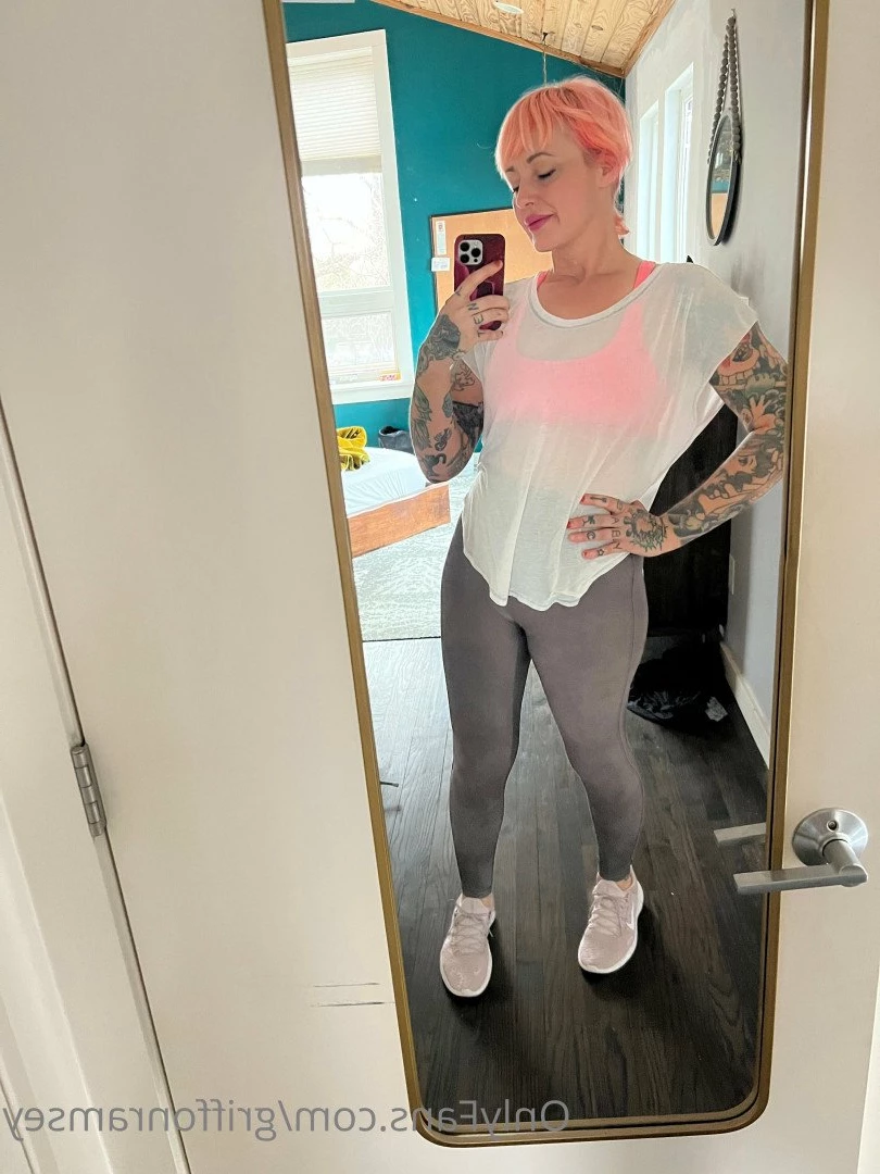 Griffon Ramsey [ griffonramsey ] Onlyfans leaked photo 4065714 on Hotleaks.tv