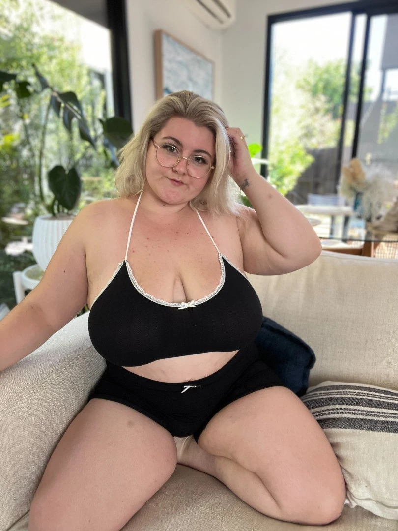 Audrey 🥰 DM ME 😜 [ audreyaura ] Onlyfans leaked photo 4258022 on Hotleaks.tv