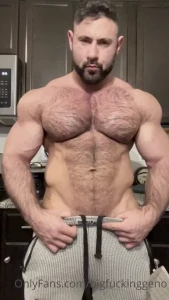 4888762