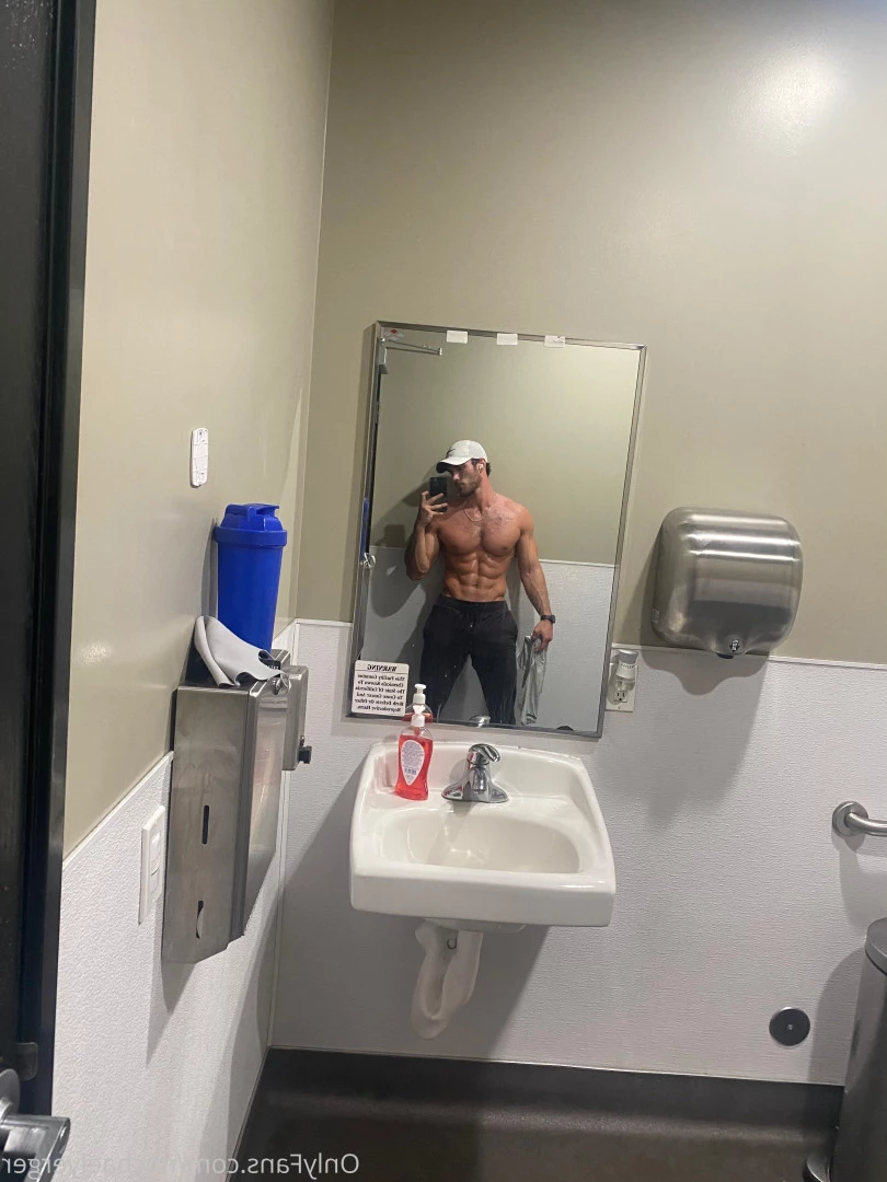 big daddy mike [ michaelyerger ] Onlyfans leaked photo 6109975 on Hotleaks.tv