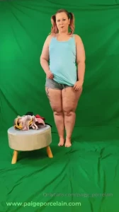 Paige Porcelain [ paige_porcelain ] Onlyfans leaked video 18333892 on Hotleaks.tv