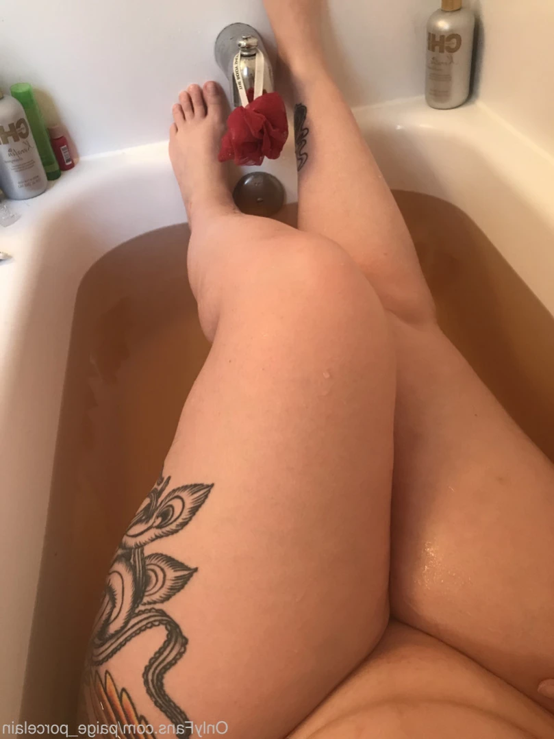 Paige Porcelain [ paige_porcelain ] Onlyfans leaked photo 15367285 on Hotleaks.tv