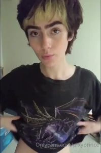 pixyprince Onlyfans leaked video 10900243 on Hotleaks.tv