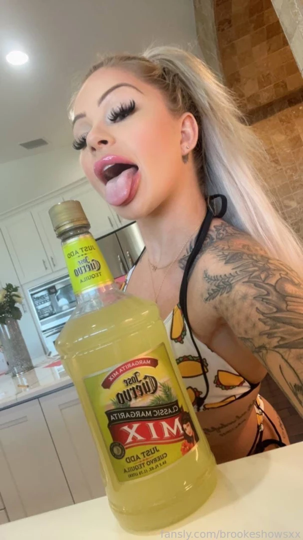 Brooke is 🥛CREAMY🥛 [ brookeshowsxx ] Onlyfans leaked photo 18497212 on Hotleaks.tv