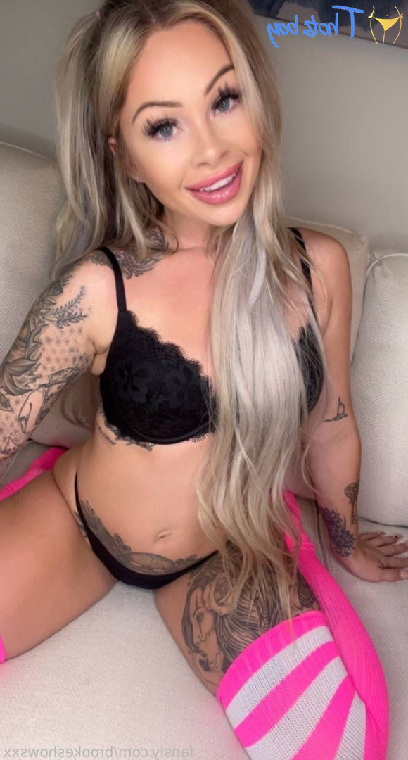 Brooke is 🥛CREAMY🥛 [ brookeshowsxx ] Onlyfans leaked photo 18507998 on Hotleaks.tv