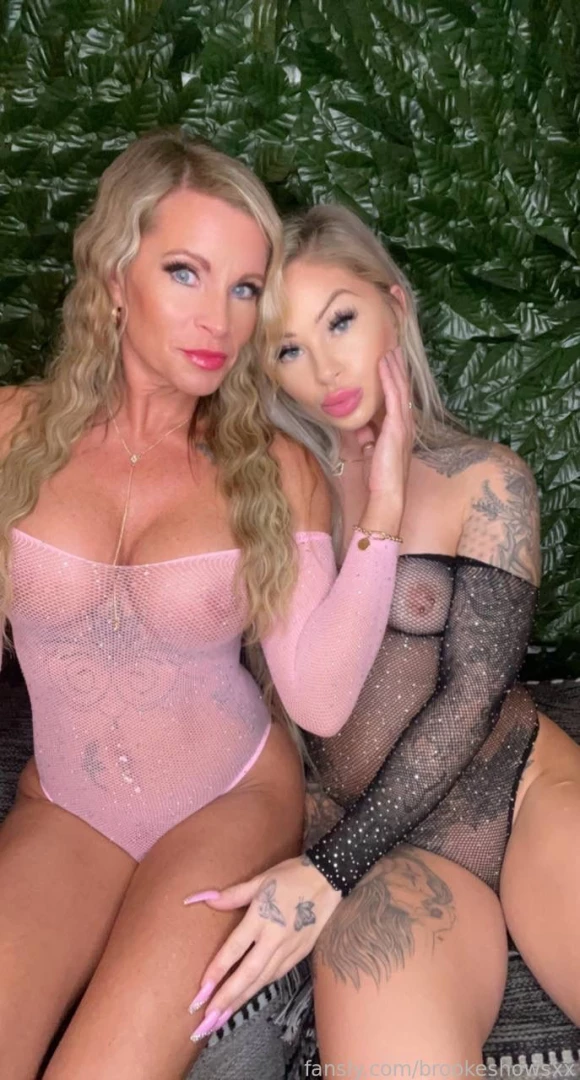 Brooke is 🥛CREAMY🥛 [ brookeshowsxx ] Onlyfans leaked photo 18509850 on Hotleaks.tv