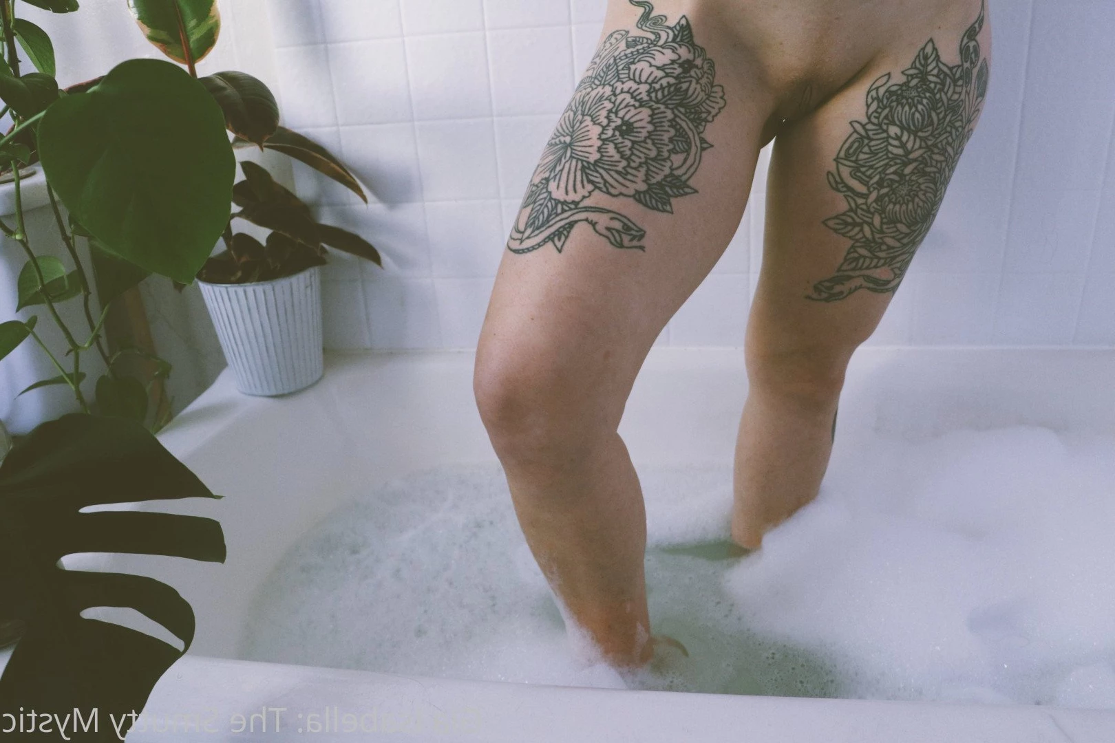 Gia Isabella  (The Smutty Mystic) [ thesmuttymystic ] Onlyfans leaked photo 4309459 on Hotleaks.tv