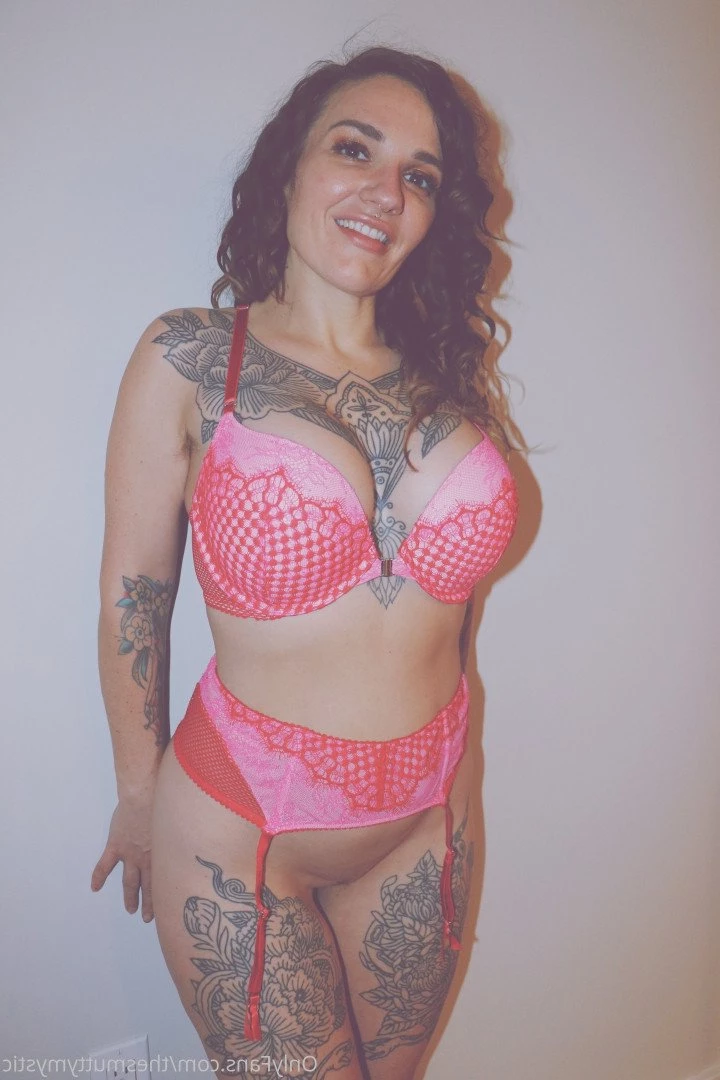 Gia Isabella  (The Smutty Mystic) [ thesmuttymystic ] Onlyfans leaked photo 4314646 on Hotleaks.tv