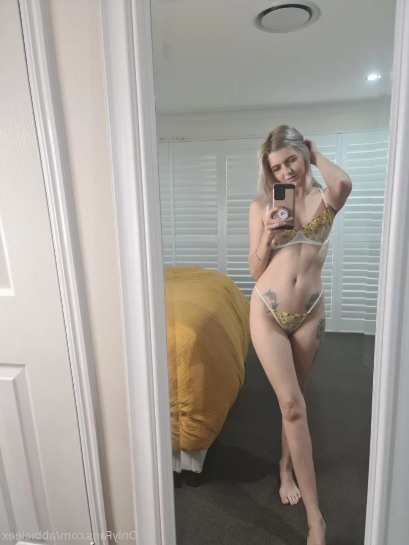 ABBIE💕 ONLINE [ abbieleex ] Onlyfans leaked photo 15664302 on Hotleaks.tv