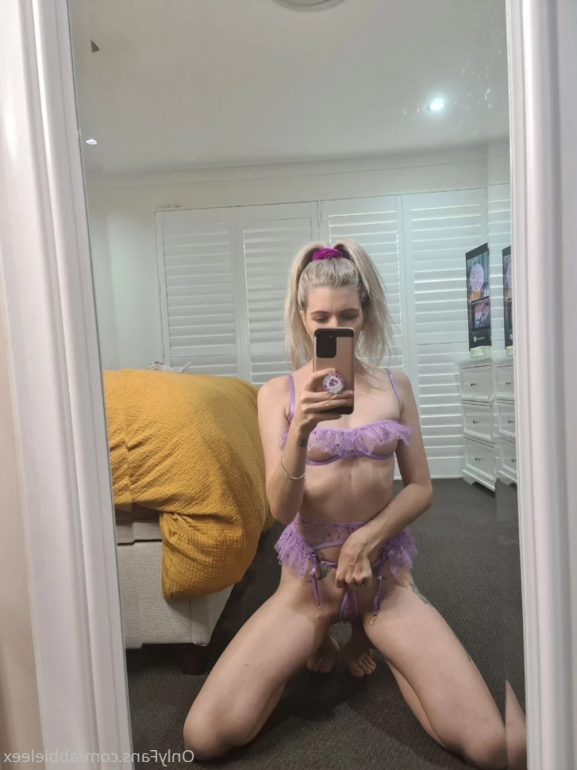 ABBIE💕 ONLINE [ abbieleex ] Onlyfans leaked photo 16411851 on Hotleaks.tv