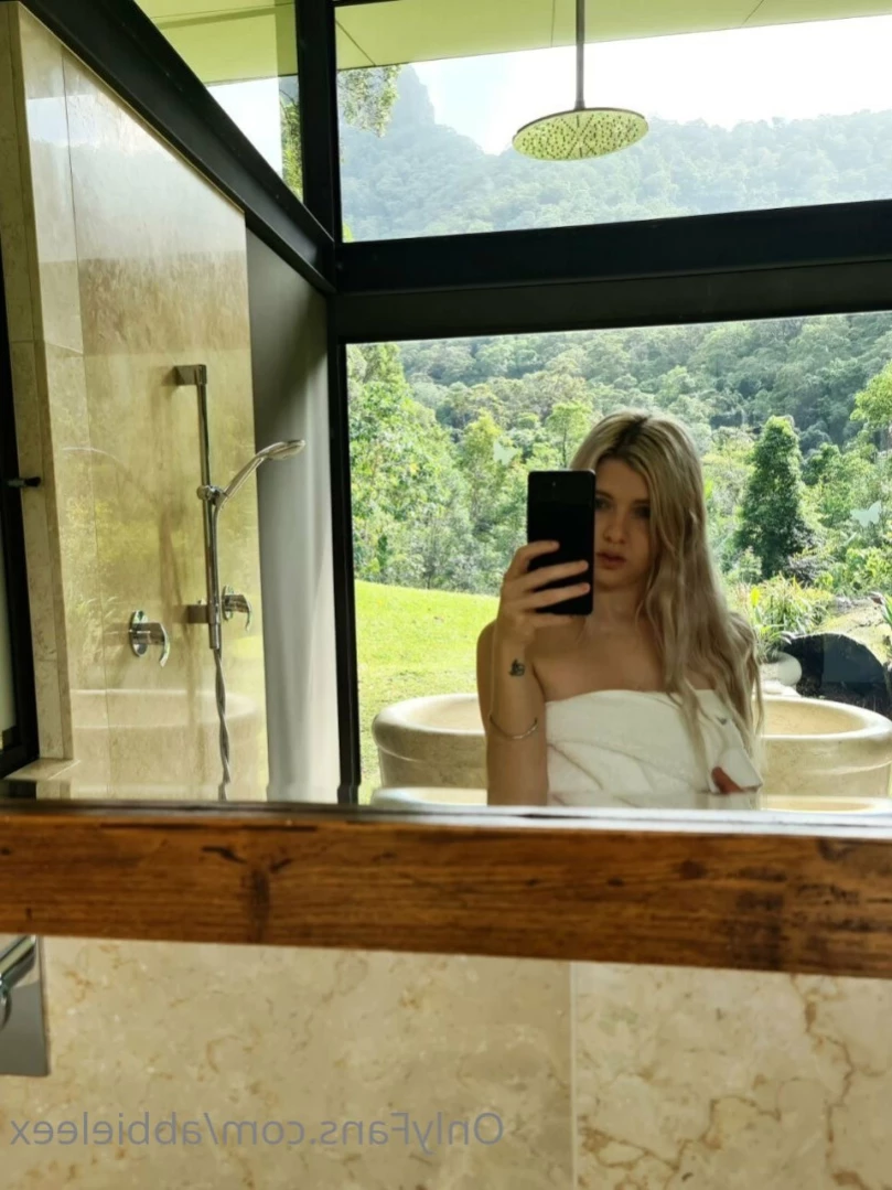 ABBIE💕 ONLINE [ abbieleex ] Onlyfans leaked photo 16413313 on Hotleaks.tv