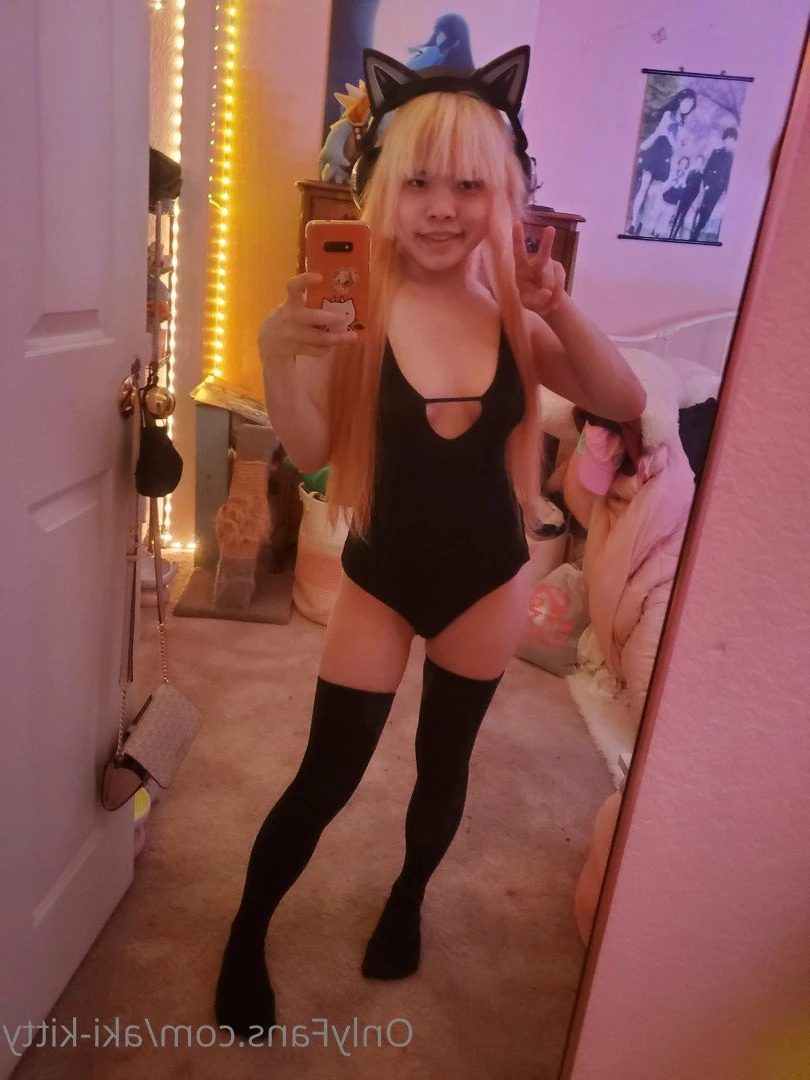 Aki♡Kitty [ aki-kitty ] Onlyfans leaked photo 3704922 on Hotleaks.tv
