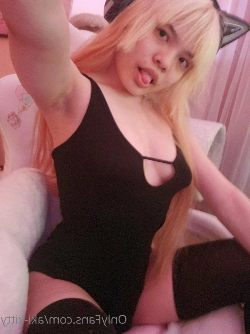 Aki♡Kitty [ aki-kitty ] Onlyfans leaked photo 3708704 on Hotleaks.tv