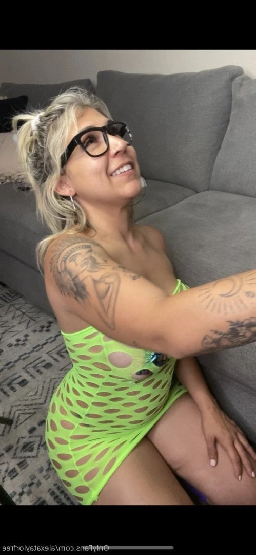 🍑AlexaTaylorFree [ alexataylorfree ] Onlyfans leaked photo 4333006 on Hotleaks.tv