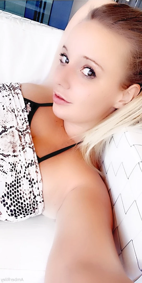 Amberriley German OnlyFans Girl Nextdoor [ amberriley ] Onlyfans leaked photo 10931804 on Hotleaks.tv