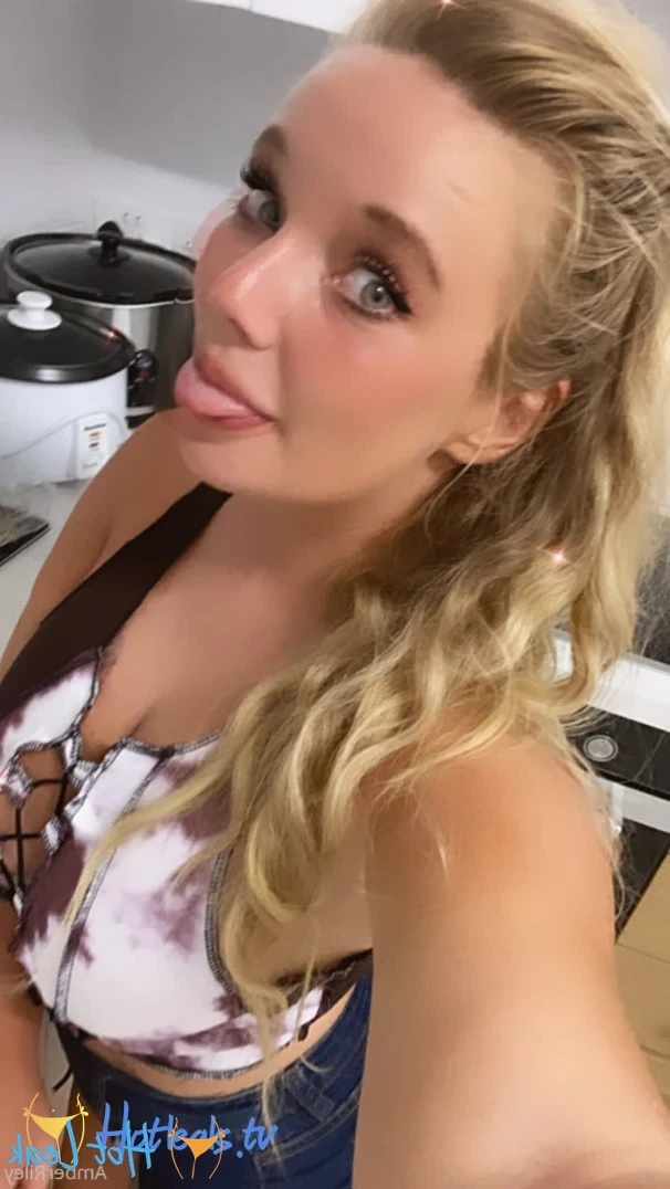 Amberriley German OnlyFans Girl Nextdoor [ amberriley ] Onlyfans leaked photo 11692296 on Hotleaks.tv