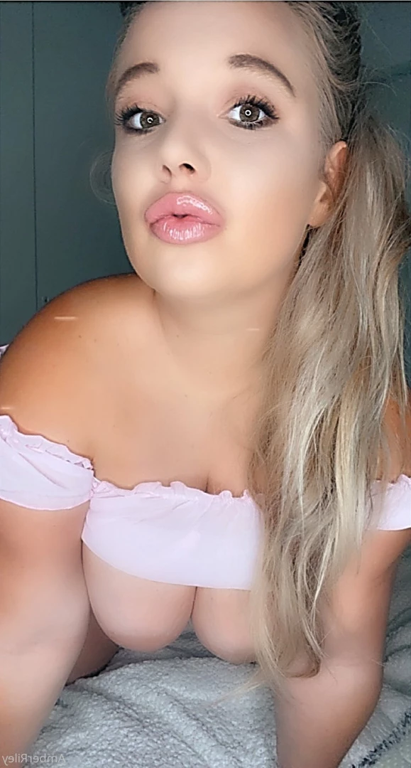 Amberriley German OnlyFans Girl Nextdoor [ amberriley ] Onlyfans leaked photo 12418883 on Hotleaks.tv
