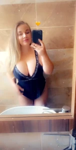 Amberriley German OnlyFans Girl Nextdoor [ amberriley ] Onlyfans leaked video 14987066 on Hotleaks.tv