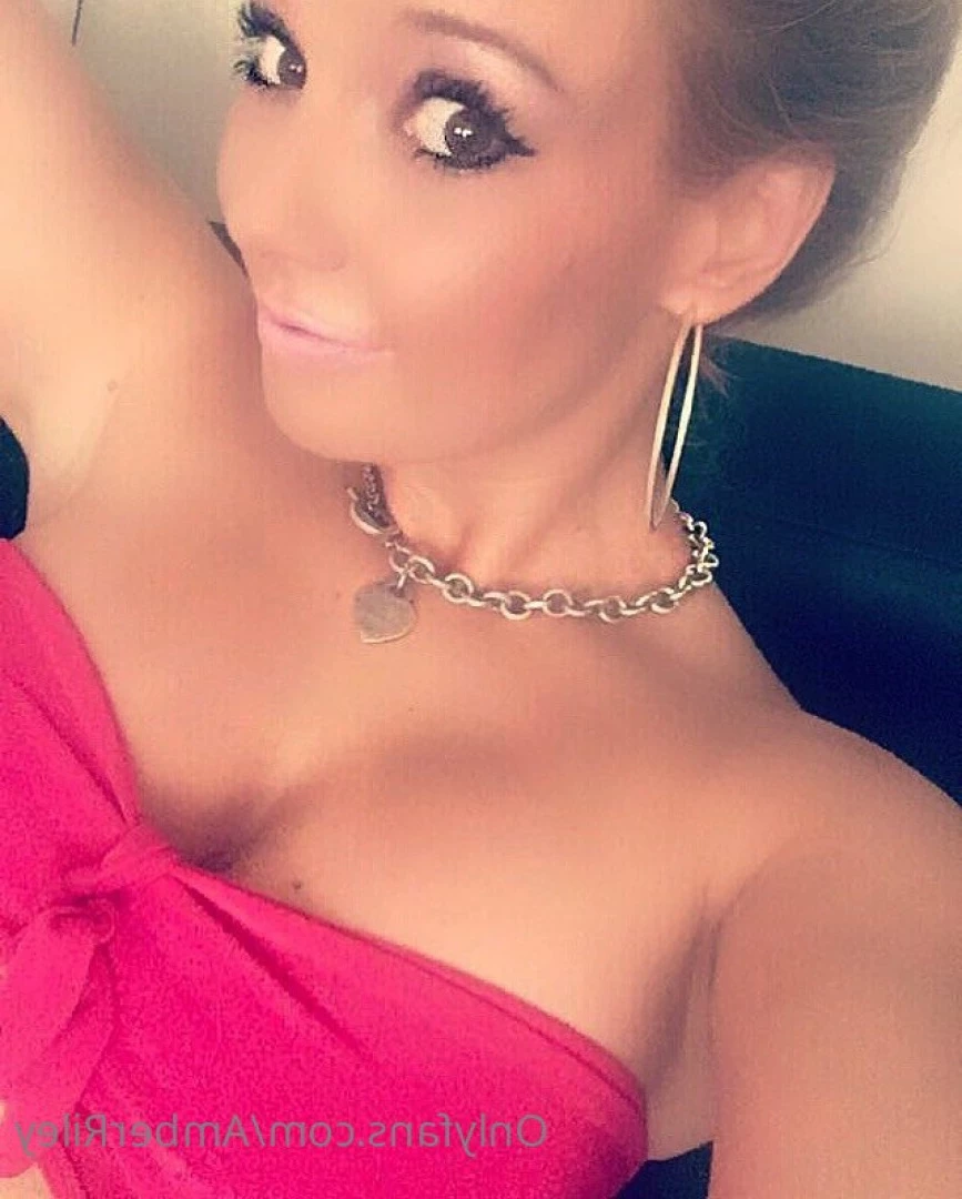Amberriley German OnlyFans Girl Nextdoor [ amberriley ] Onlyfans leaked photo 15343378 on Hotleaks.tv