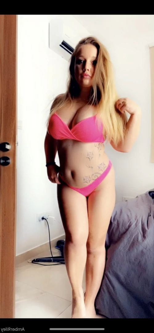 Amberriley German OnlyFans Girl Nextdoor [ amberriley ] Onlyfans leaked photo 15346222 on Hotleaks.tv