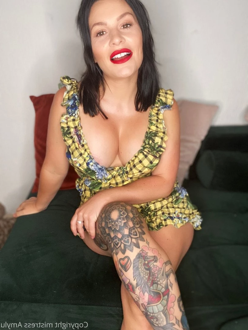 MISTRESS MOMMY AMYLU 👸 [ amylu ] Onlyfans leaked photo 4356315 on Hotleaks.tv
