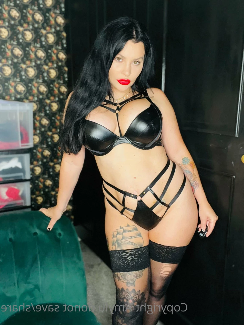 MISTRESS MOMMY AMYLU 👸 [ amylu ] Onlyfans leaked photo 6046463 on Hotleaks.tv