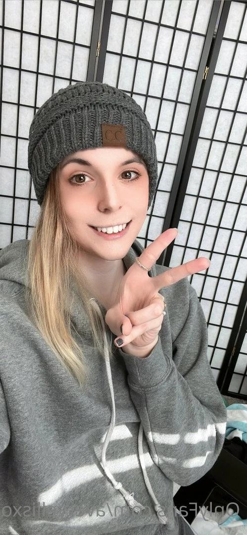 Avery Ellis top 0.4%!!! [ averyellisxo ] Onlyfans leaked photo 3643269 on Hotleaks.tv