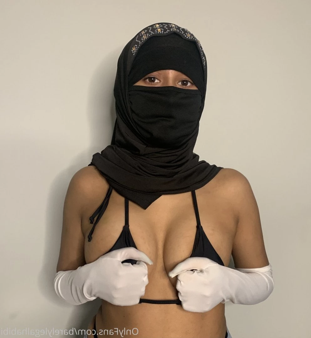 FREE Arab Teenager🧕🏽 Barely Legal Habibi [ barelylegalhabibi ] Onlyfans leaked photo 2250141 on Hotleaks.tv