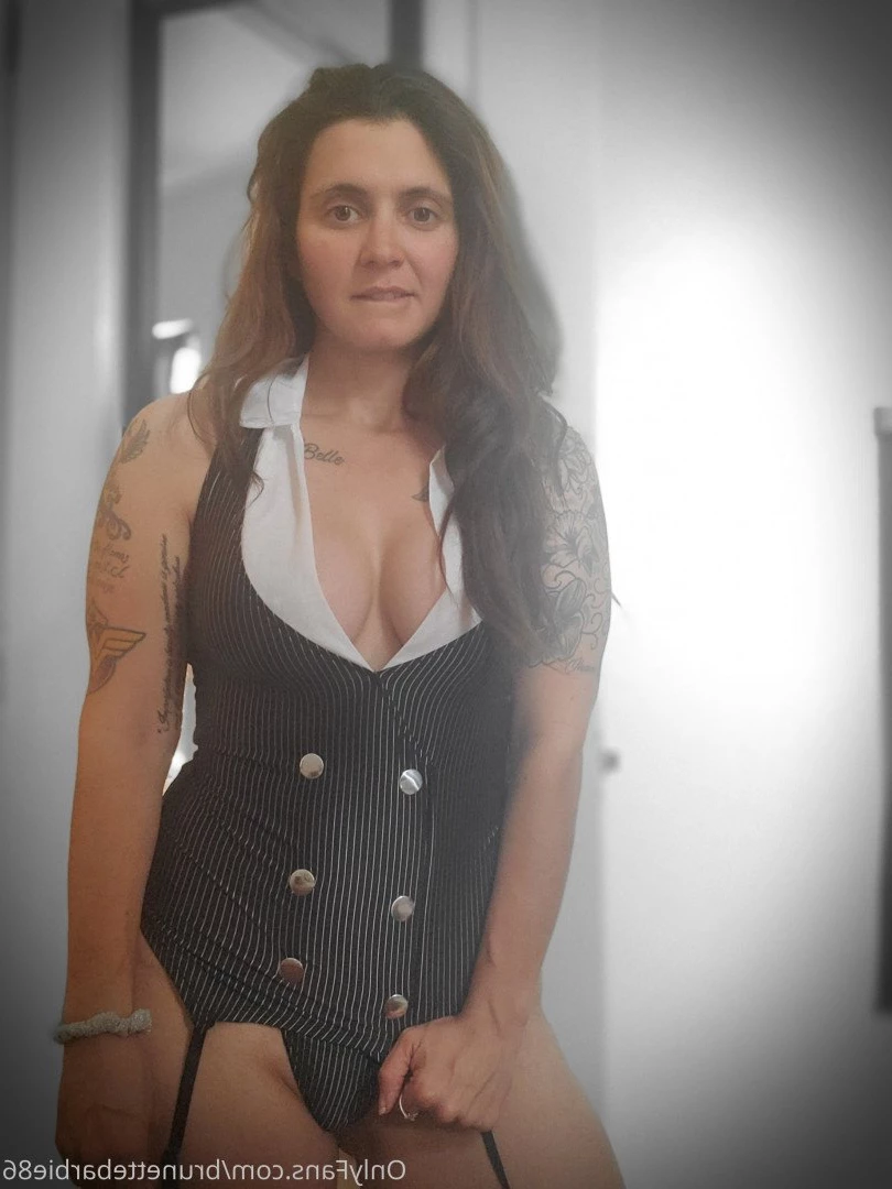 BRUNETTE BARBIE VIP [ brunettebarbie86 ] Onlyfans leaked photo 212672 on Hotleaks.tv