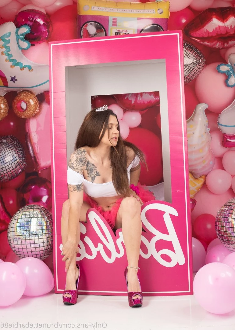 BRUNETTE BARBIE VIP [ brunettebarbie86 ] Onlyfans leaked photo 212707 on Hotleaks.tv