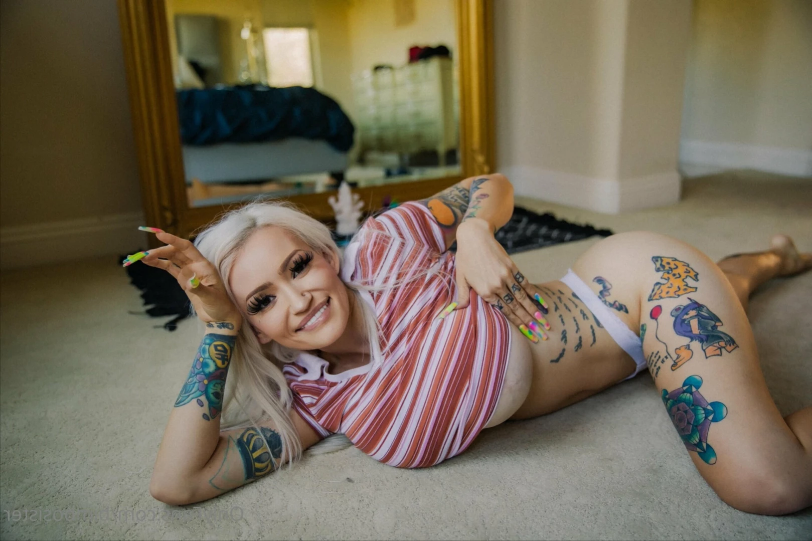 𝐁𝐈𝐌𝐁𝐎 𝐒𝐈𝐒𝐓𝐄𝐑 👧🏼 [ bimbosister ] Onlyfans leaked photo 12409305 on Hotleaks.tv