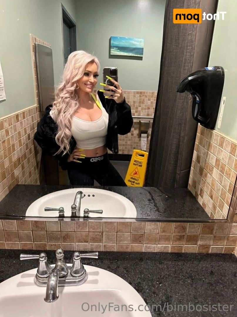 𝐁𝐈𝐌𝐁𝐎 𝐒𝐈𝐒𝐓𝐄𝐑 👧🏼 [ bimbosister ] Onlyfans leaked photo 13425754 on Hotleaks.tv