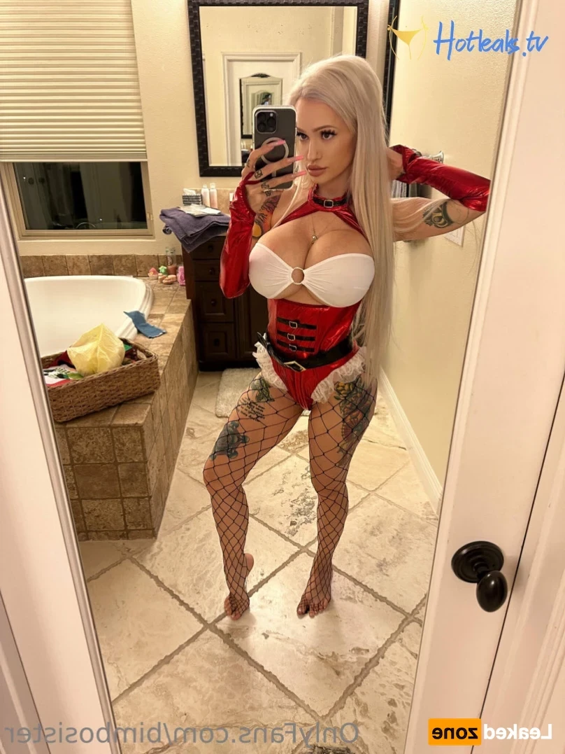 𝐁𝐈𝐌𝐁𝐎 𝐒𝐈𝐒𝐓𝐄𝐑 👧🏼 [ bimbosister ] Onlyfans leaked photo 15337195 on Hotleaks.tv